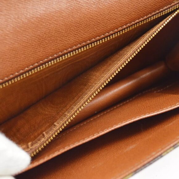 Louis Vuitton Monogram Pochette Dame PM Clutch - Picture 16 of 16